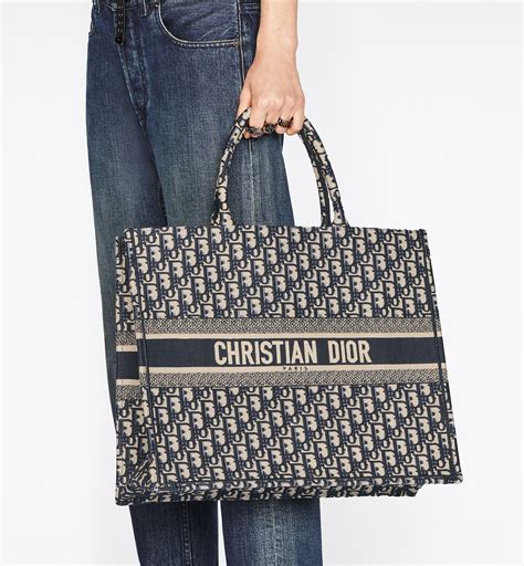 tela borsa dior book tote|dior carryall tote.